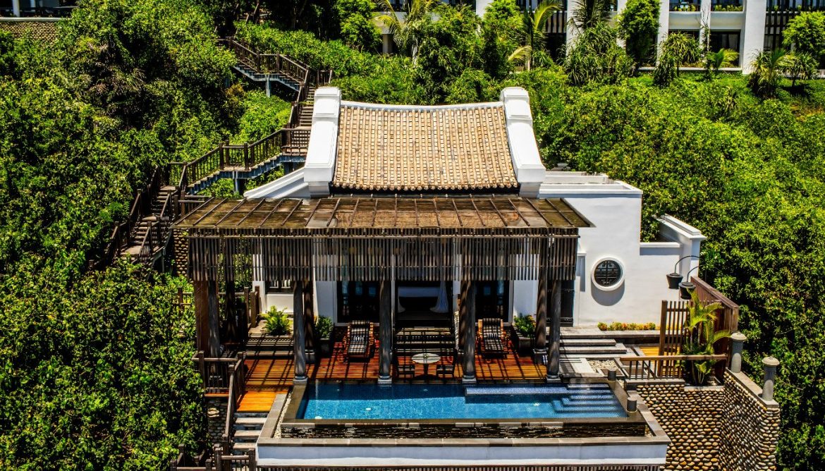 1_Bedroom_Seaside_Villa_By_The_Beach_Exterior_2